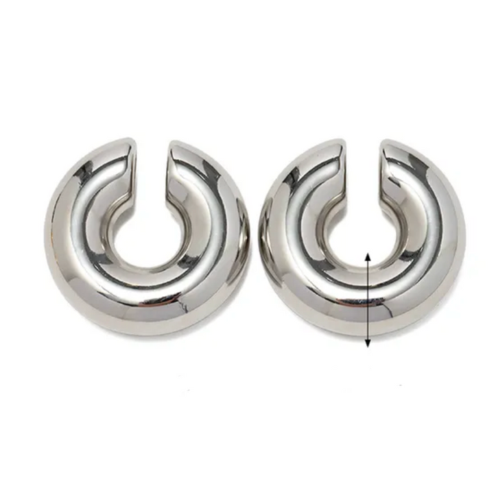 KRISI EAR CUFF π§
