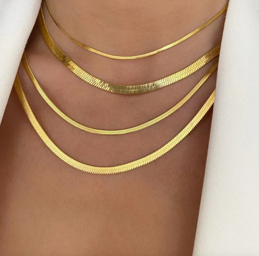 MEGARA NECKLACE đ§