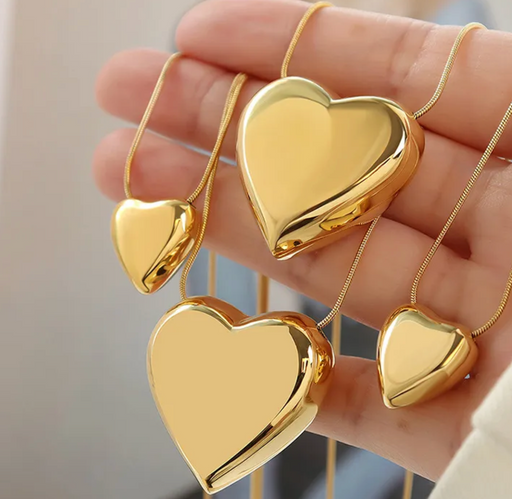 BUBBLE HEART NECKLACE π§