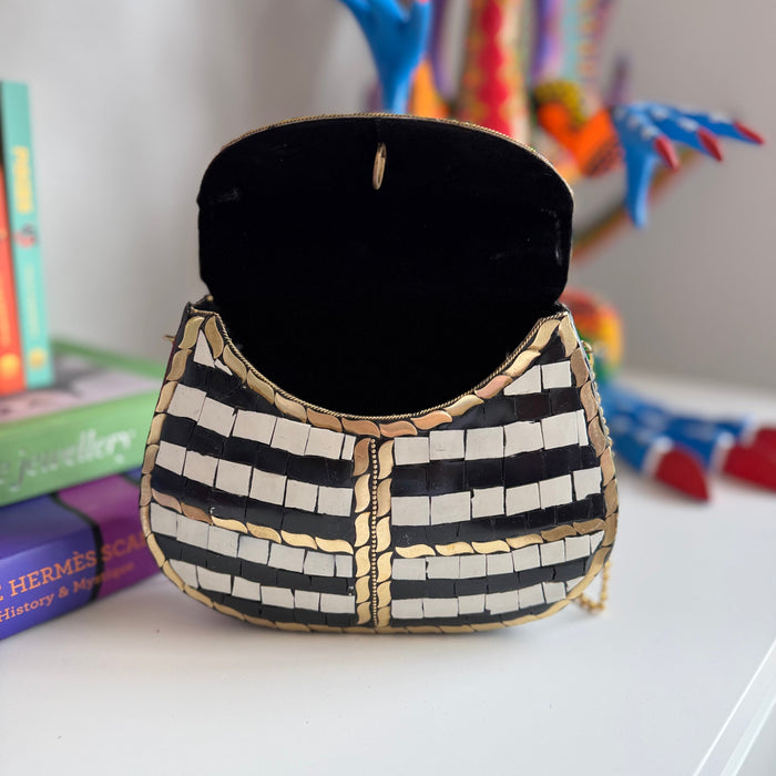 PRIYA PURSE