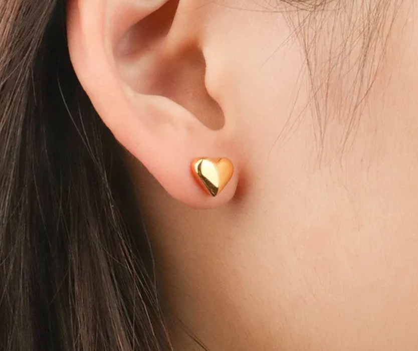 HEART STUDS