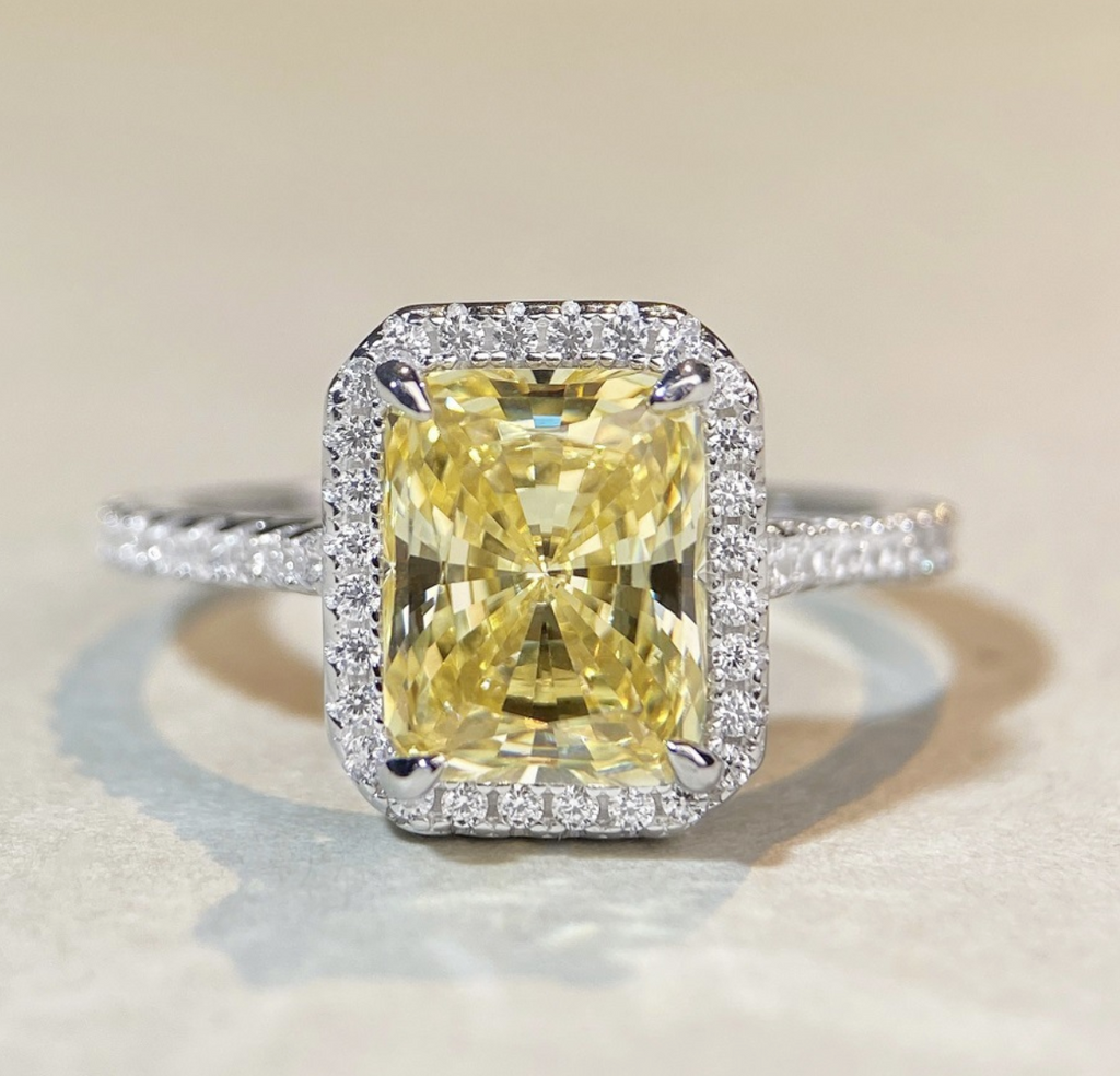 .925 VICTORIAN CUT ZIRCONIA