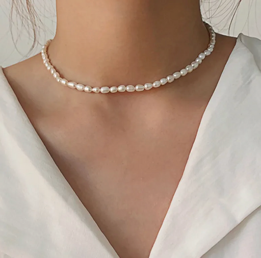 FRESH WATER PEARL NECKLACE