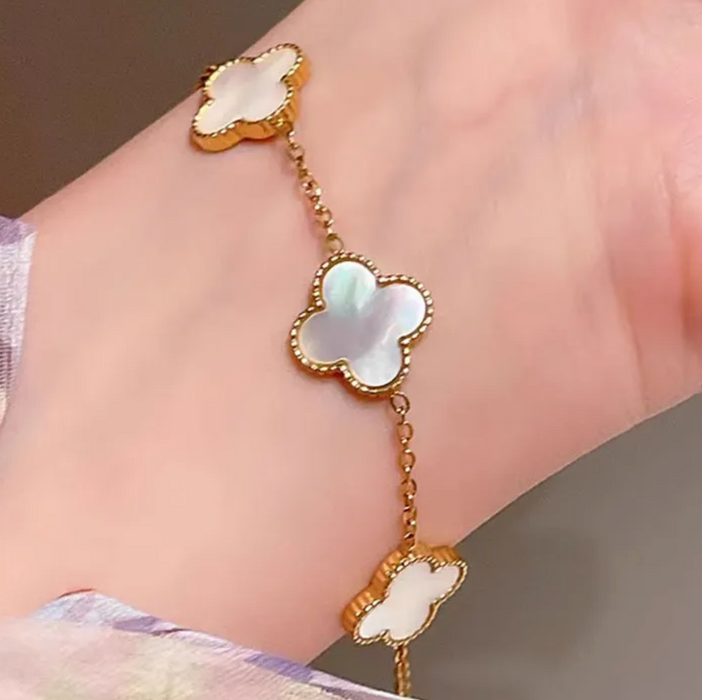 STONE CLOVER BRACELET 💧