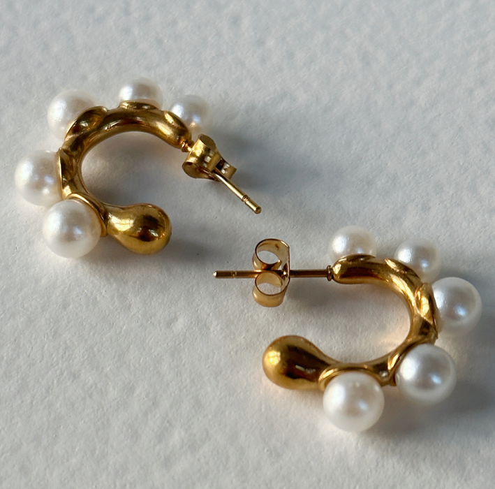 PEARL CROWN EARRINGS 💧