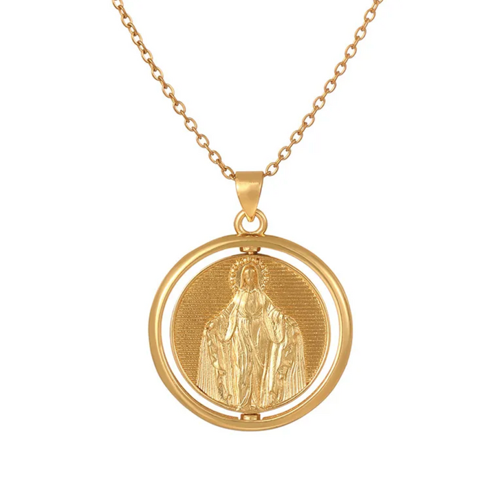 SPINNER MEDALION NECKLACE 💧