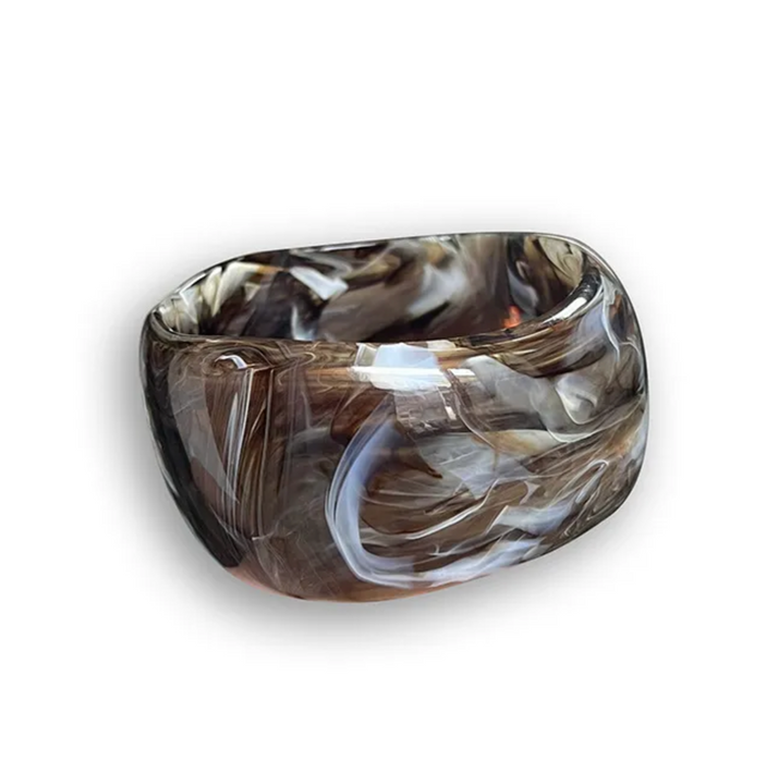 LUCITE BANGLE THICK