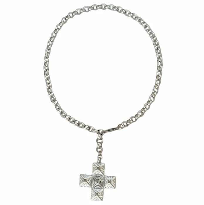 GOTHIC CROSS NECKLACE 💧