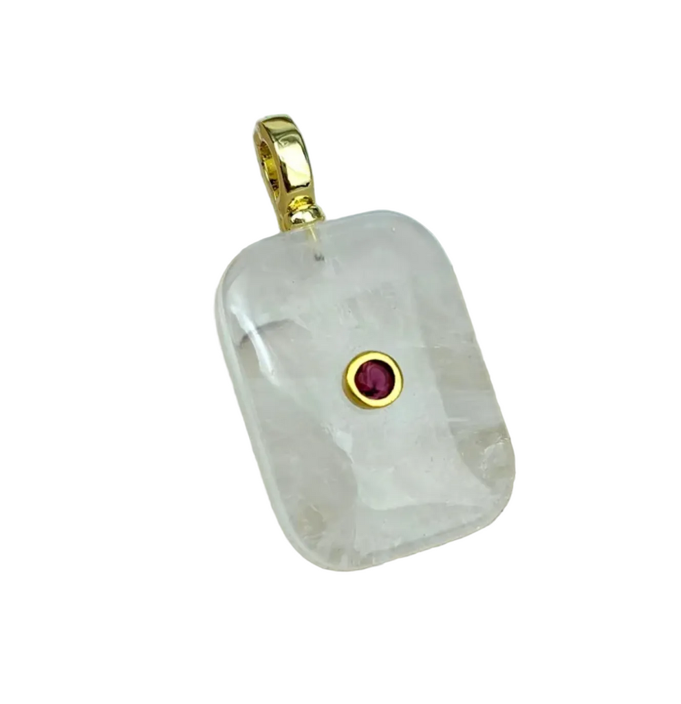 QUARTZ CHARM