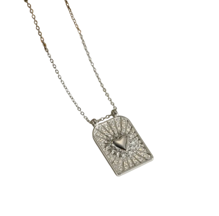 JABARI HEART NECKLACE 💧