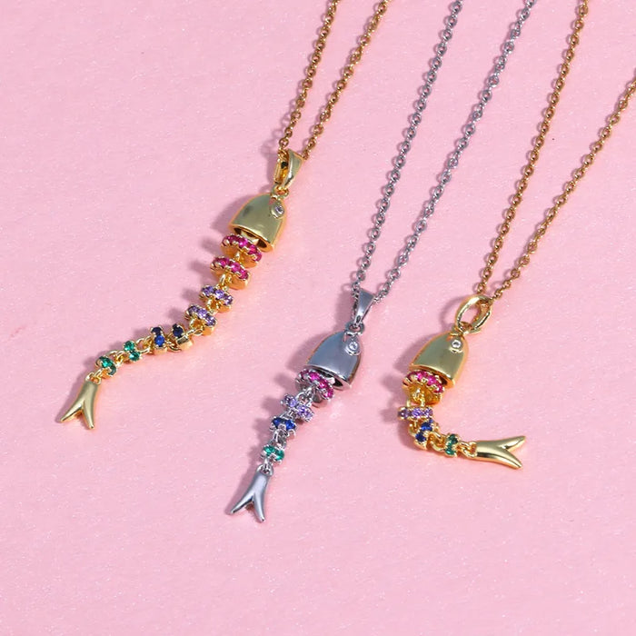 VENTRICULATED FISH NECKLACE