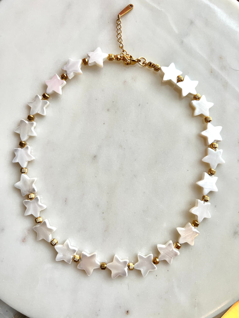 SHELL STAR CHOKER