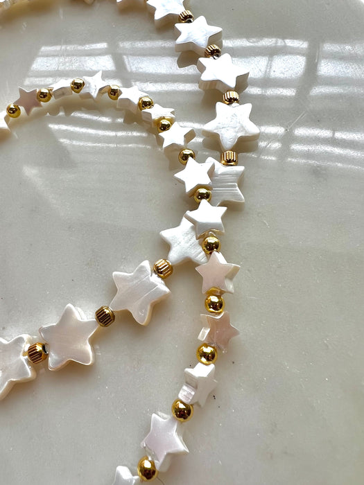 SHELL STAR CHOKER